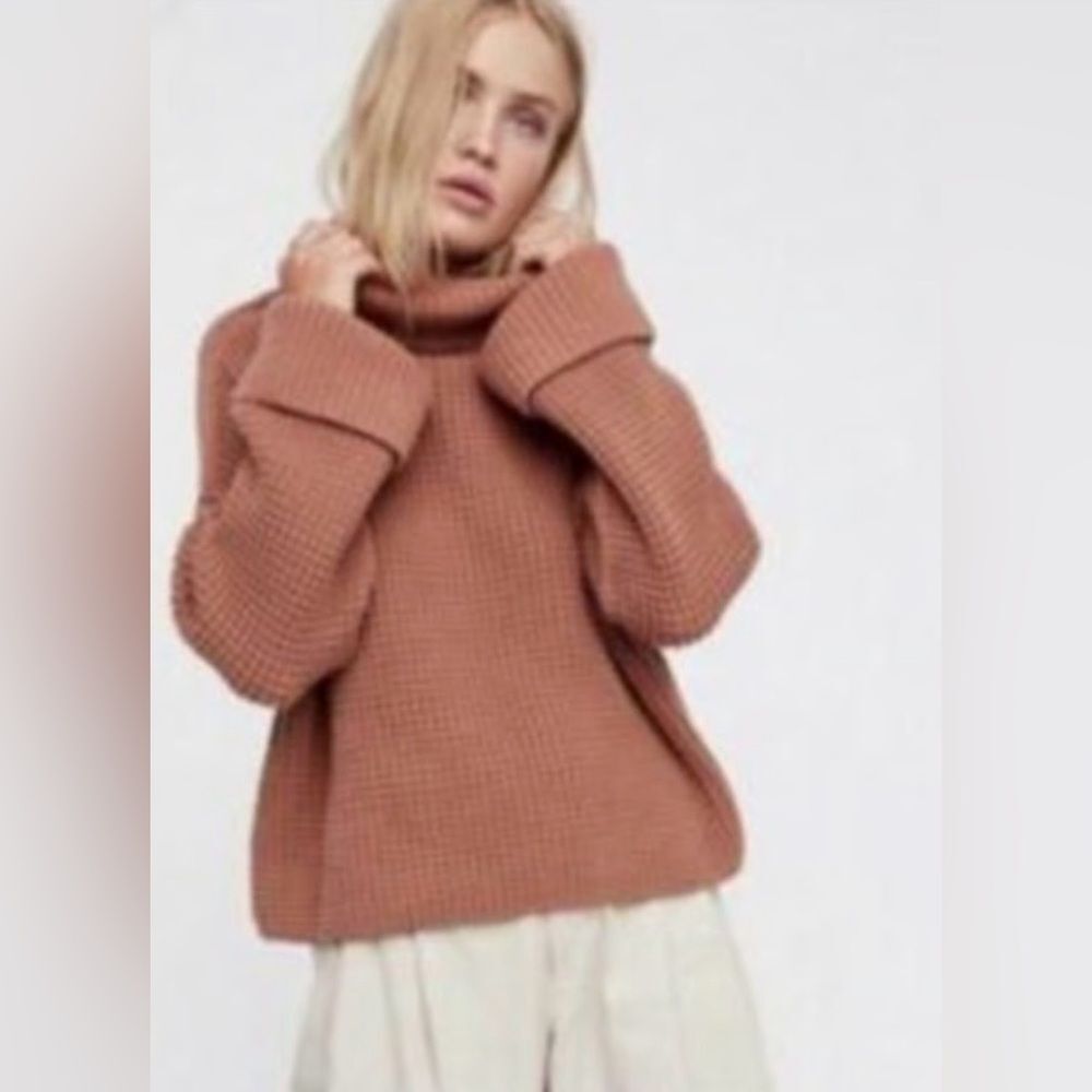 Free People Park City Pullover Chunky Sweater Size XS beige/cream oversized